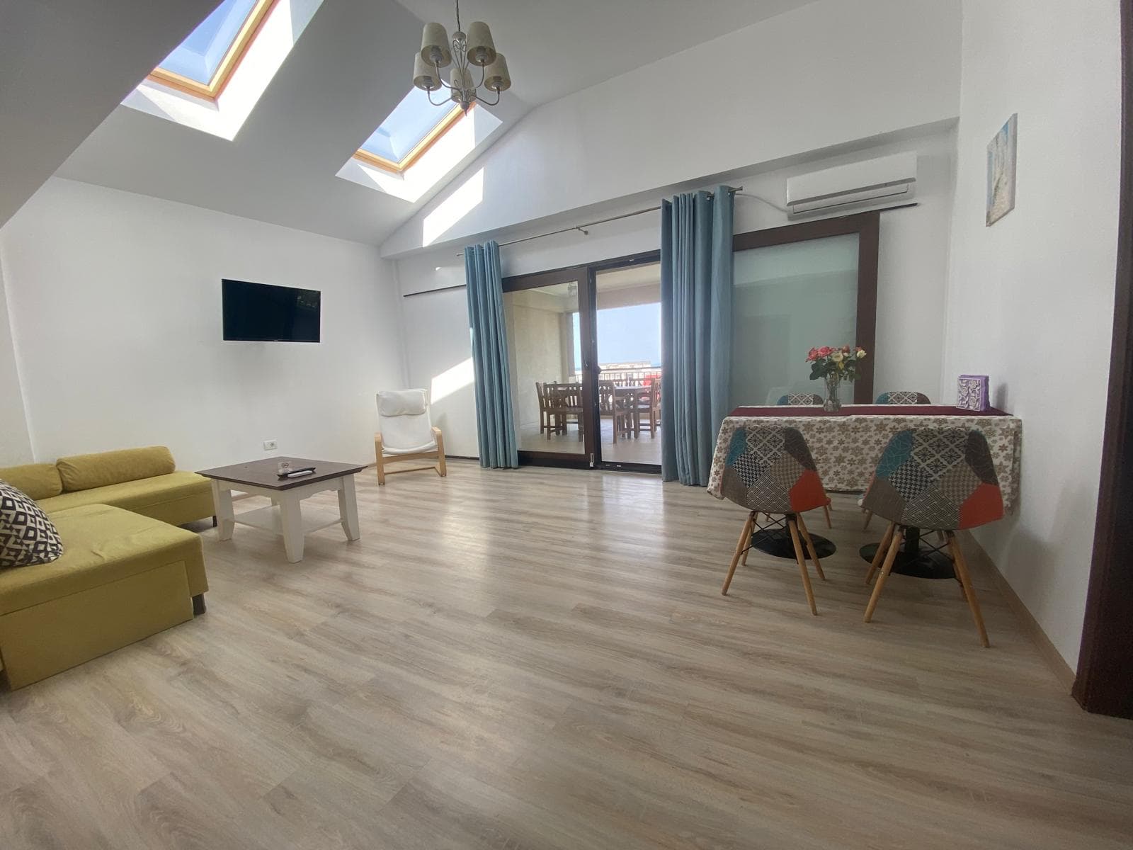 Apartament 3 camere – Etaj 3
